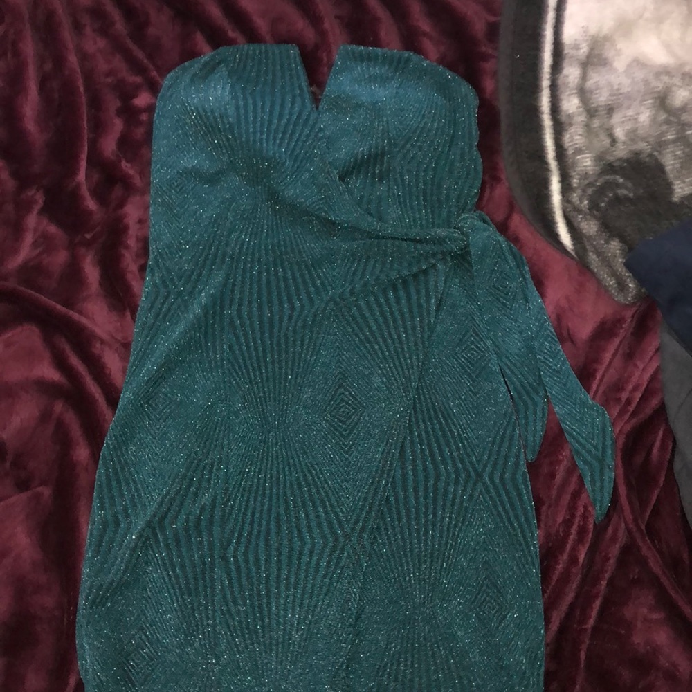 Strapless green sparkly cocktail dress